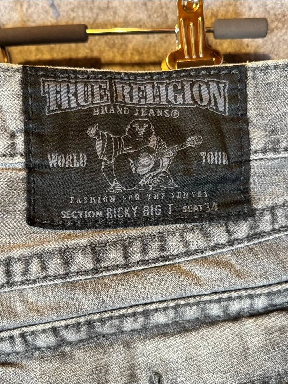 True Religion Ricky Big T Distressed Gray Jeans Size 34